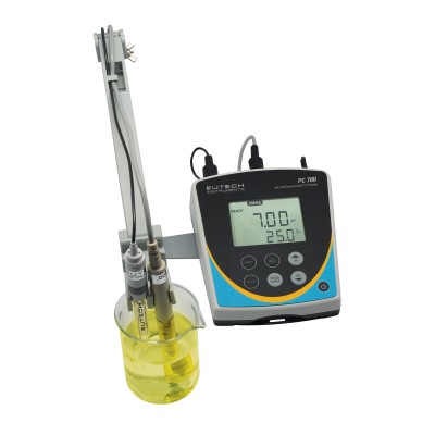 PC 700 pH/ORP/Conductivity/TDS/Temp Meter With pH Electrode